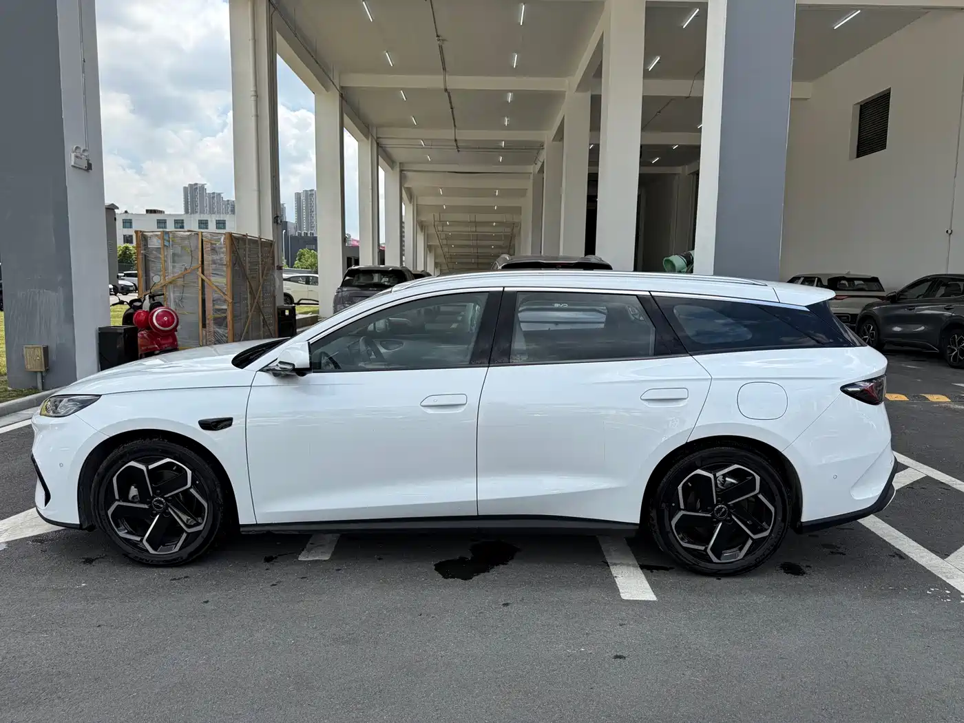 Фото 9 - BYD Seal 06 DM-i Touring