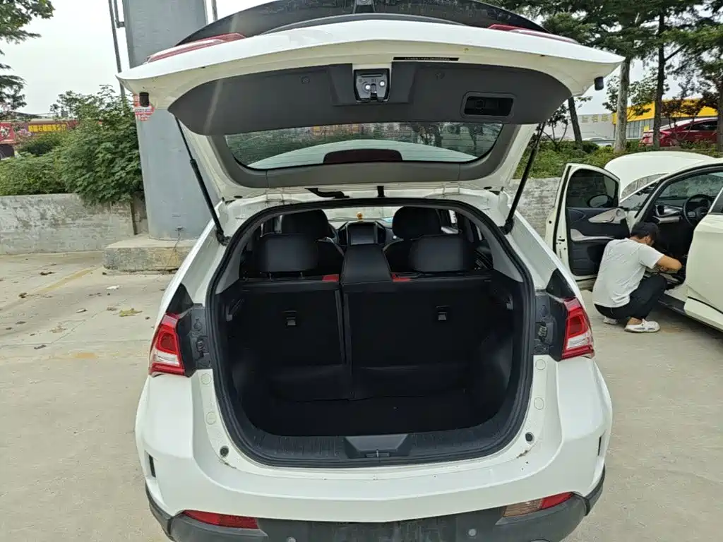 Luxgen U5 SUV 2018 2017 1.6L Manual Celebrity Edition
