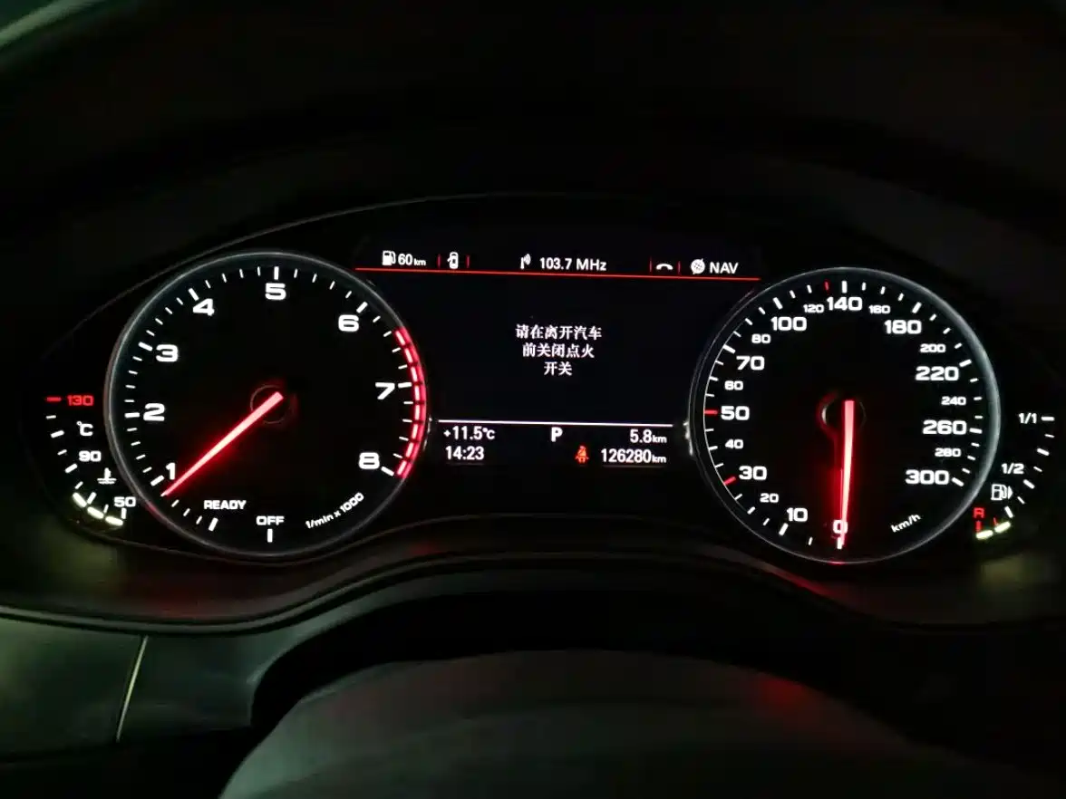 Audi A6L 2016 50 TFSI quattro Luxury фото 17
