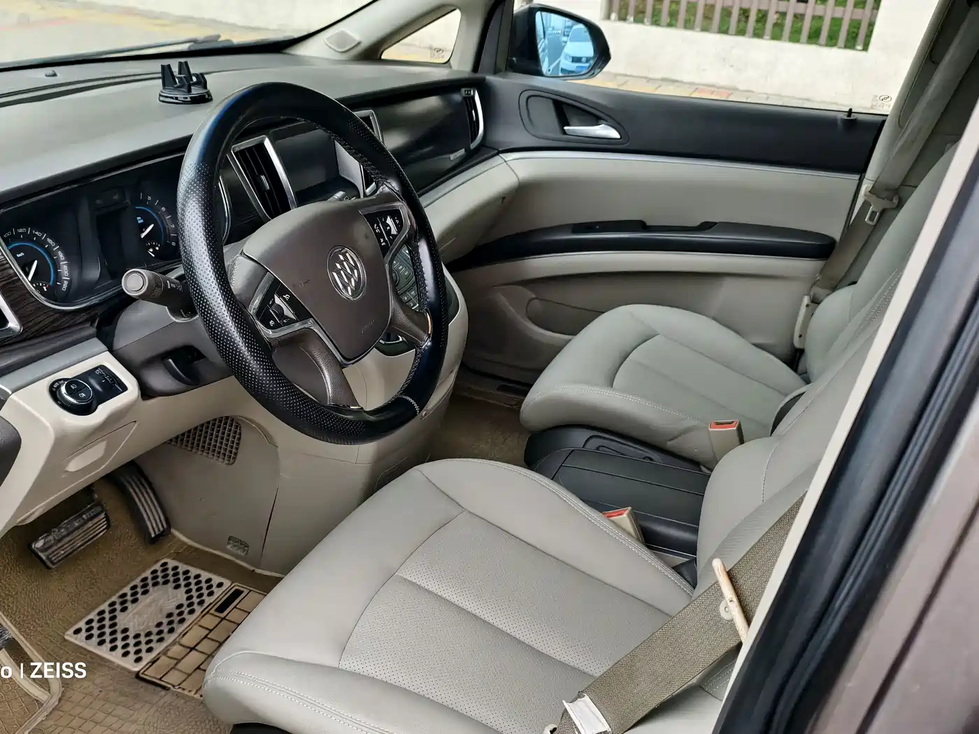 Buick GL8 2012 2011 3.0L XT Luxury Business Flagship