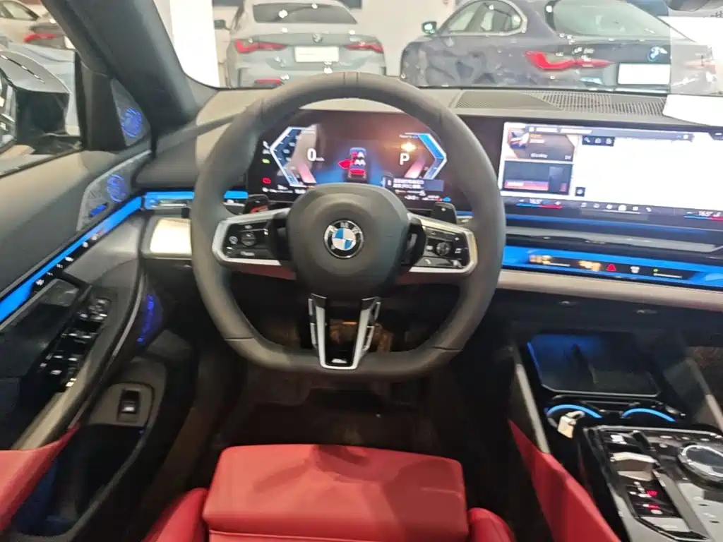BMW 5-SERIES