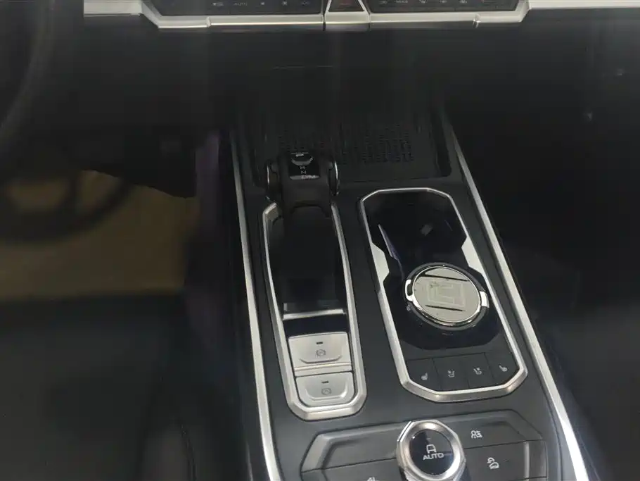 TANK TANK 400 NEW ENERGY