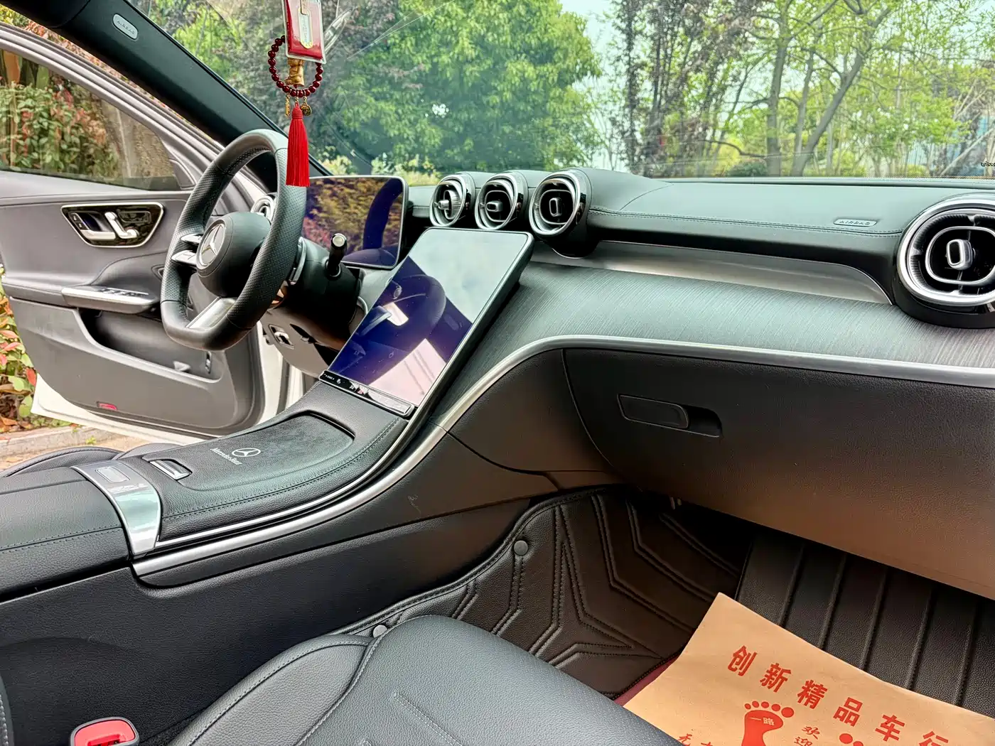 Mercedes-Benz C-Class 2023 C 260 L Sport фото 8