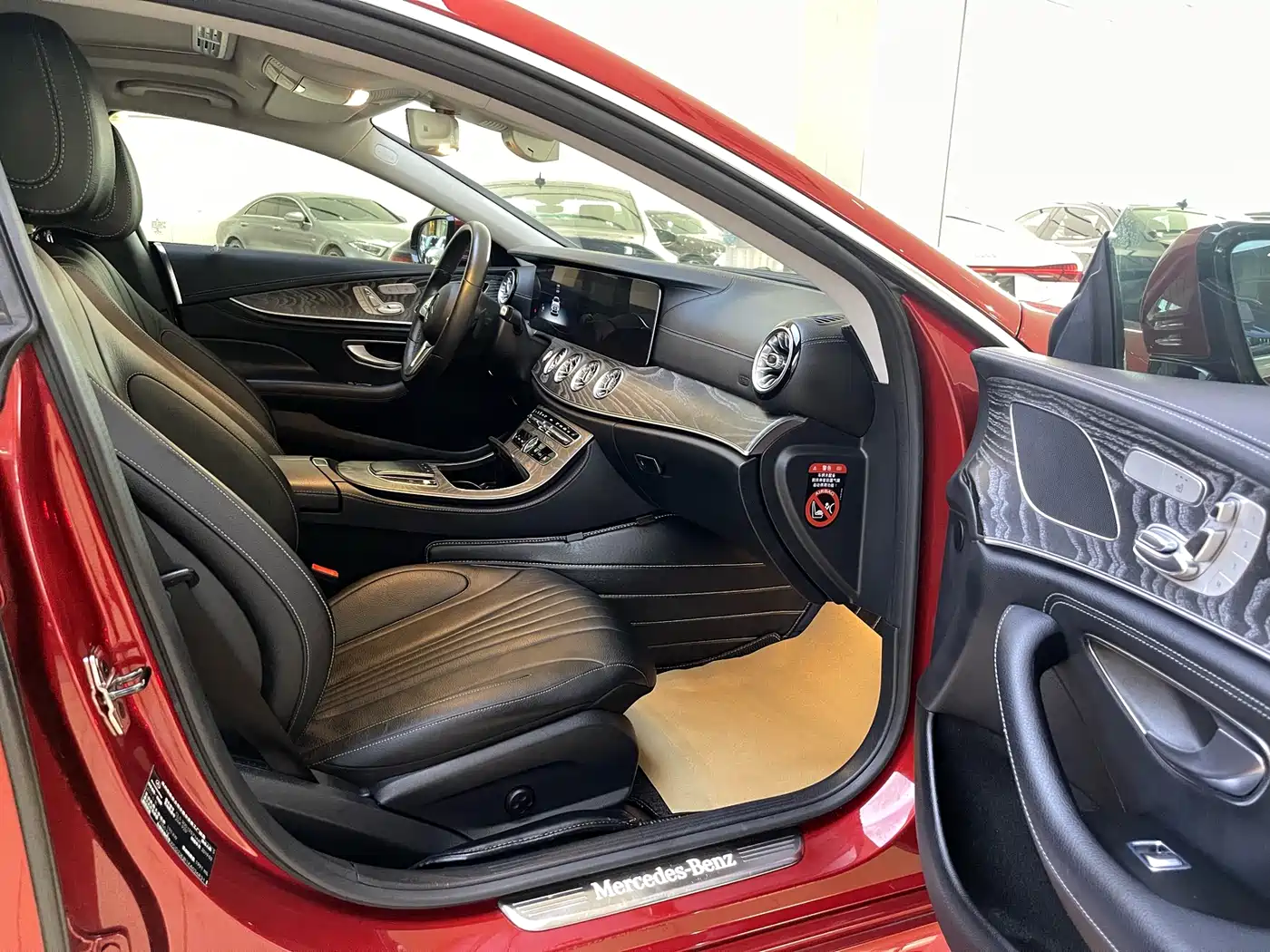 Mercedes-Benz CLS 2018 CLS 300 Dynamic фото 5
