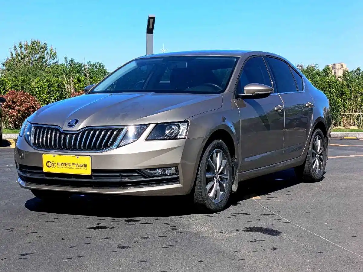 Škoda Octavia 2021 1.5L Automatic Comfort