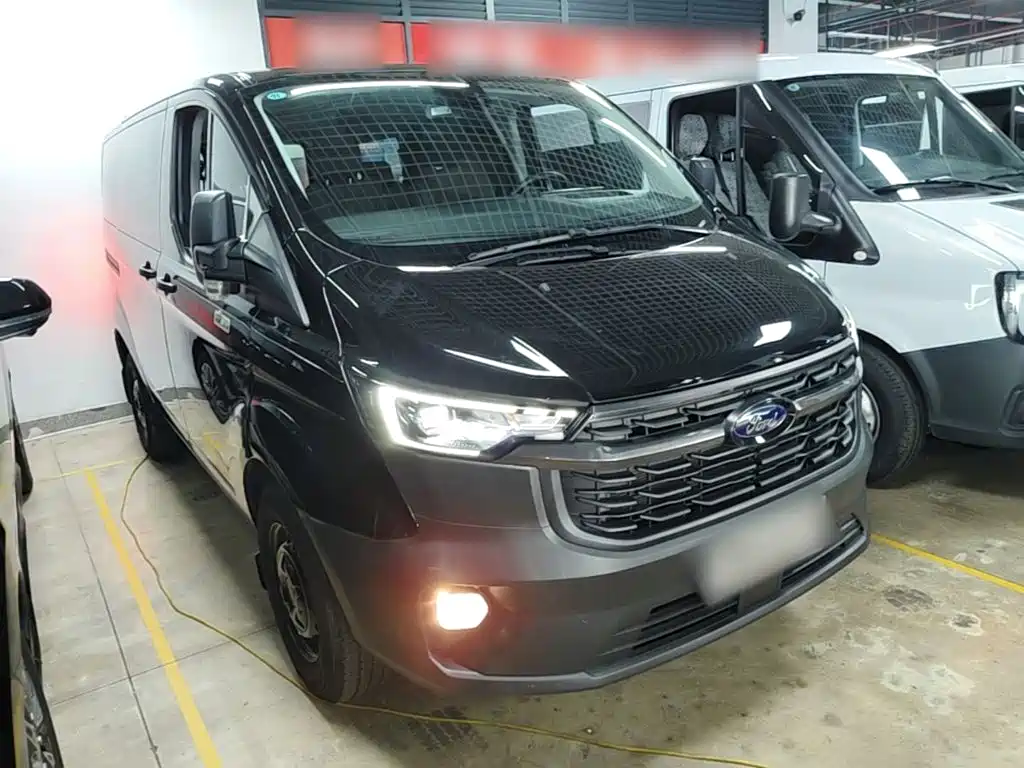 Ford Transit 2025 2023 Model 2.0T Diesel Manual Multi-Purpose Commercial Vehicle Short Wheelbase Low Roof 5/6-Seater