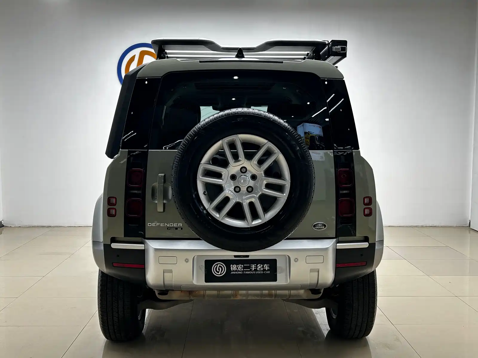 صورة 23 - Land Rover Defender