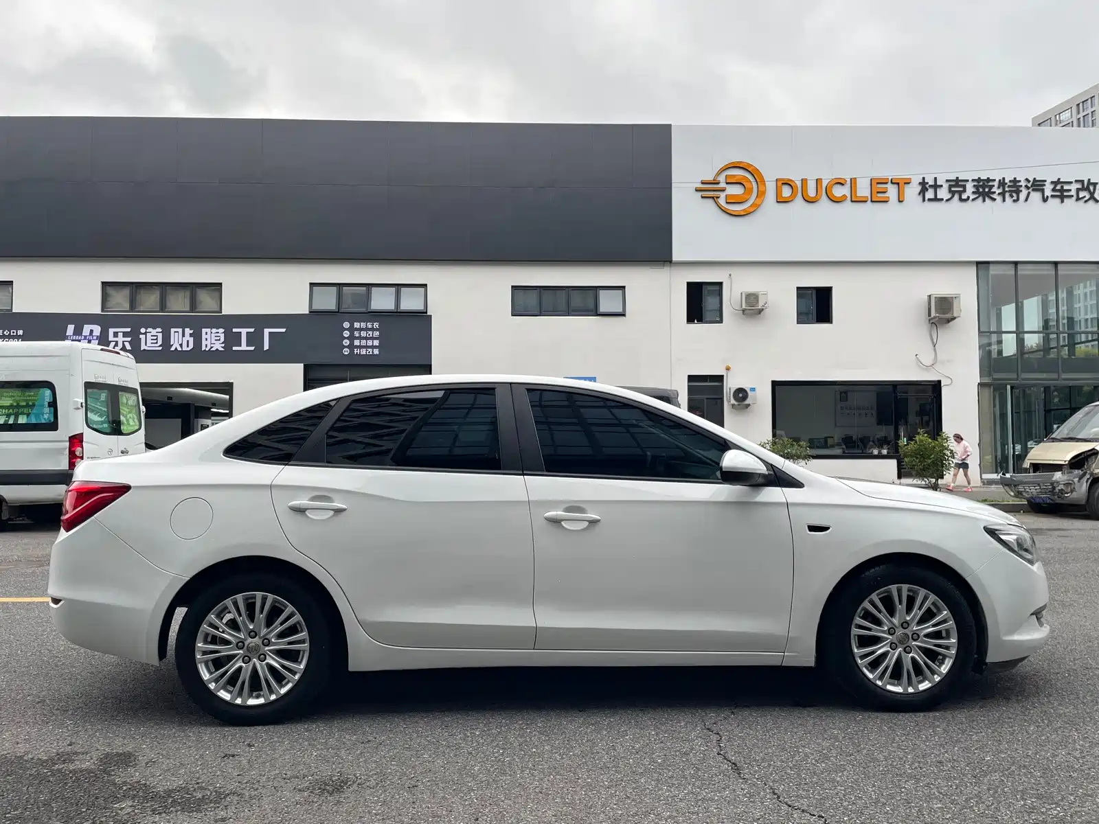 Фото 16 - Buick Excelle
