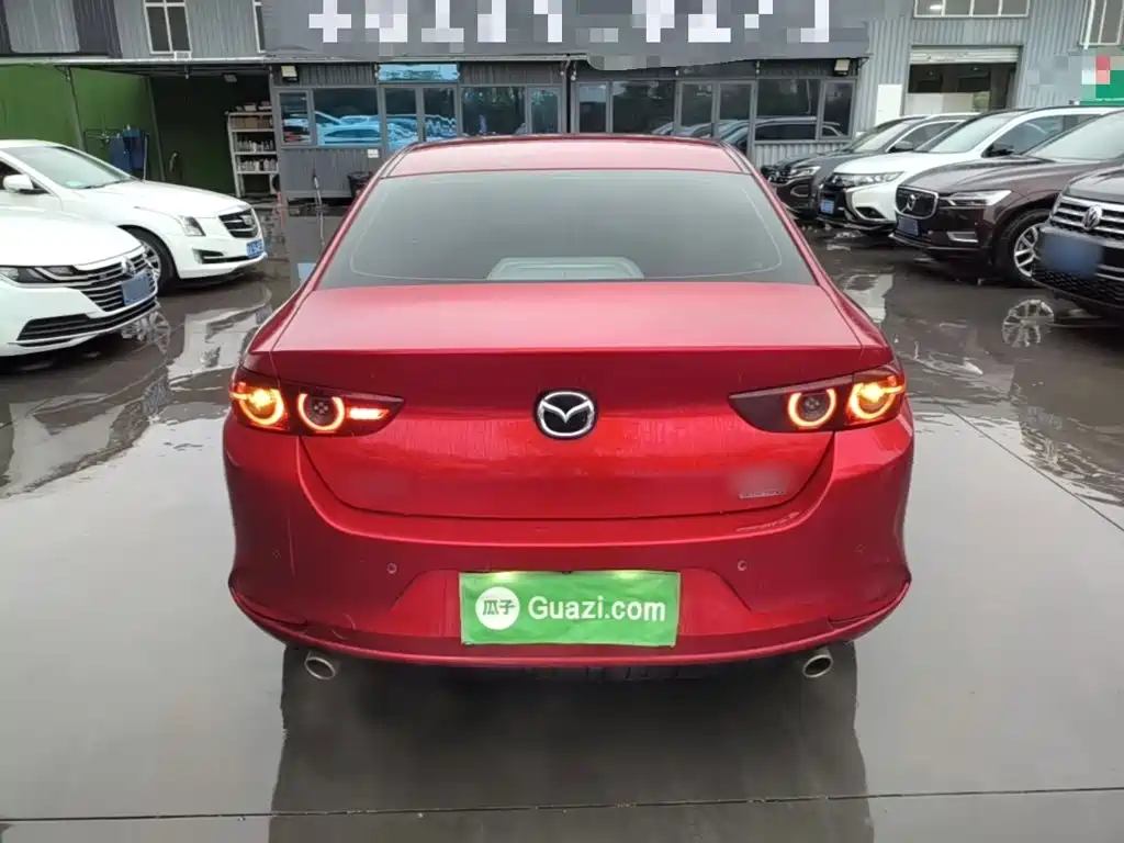 Photo 6 - Mazda Mazda 3