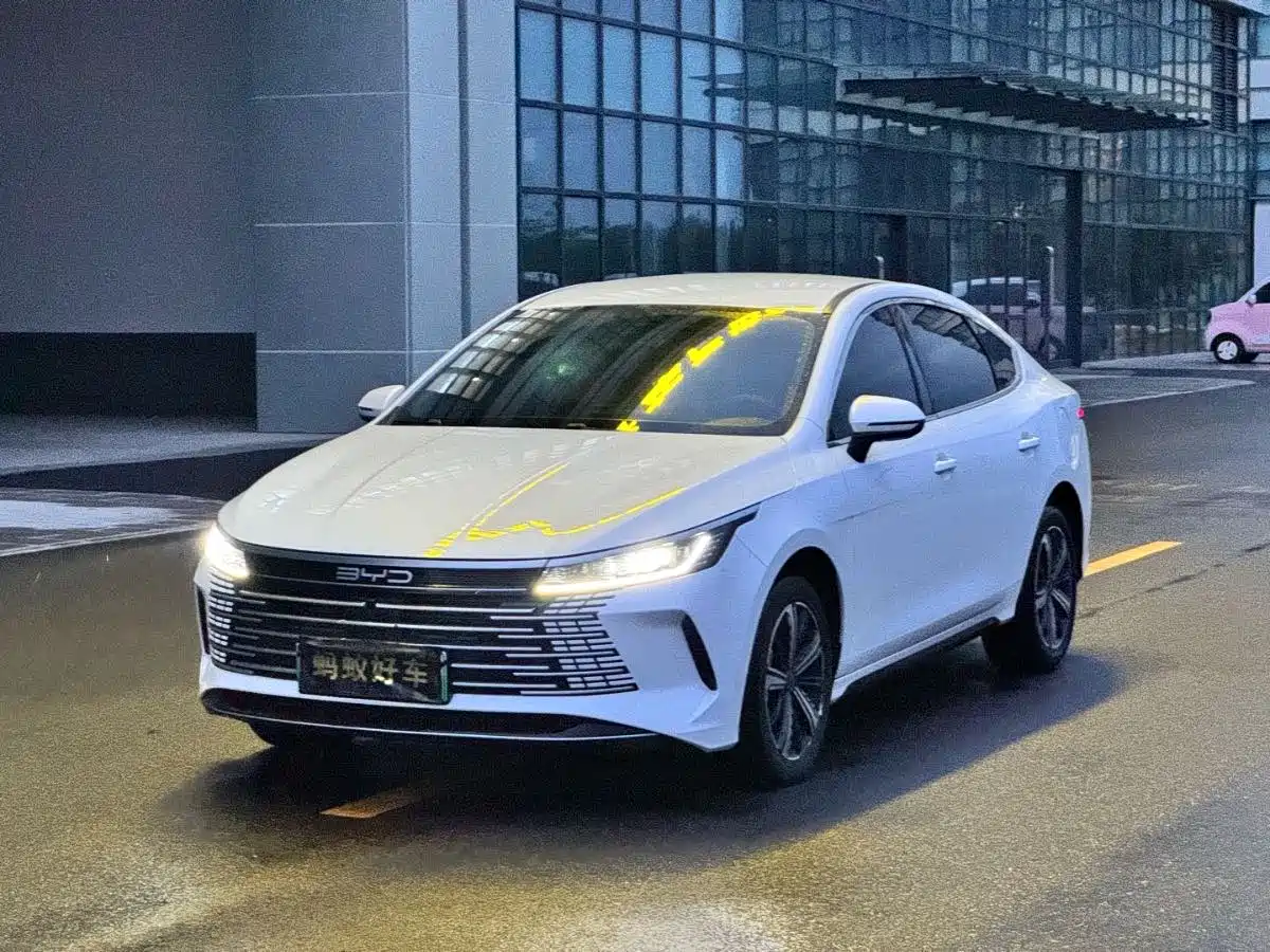 BYD Destroyer 05 2023 Champion Edition DM-i 120KM Premium