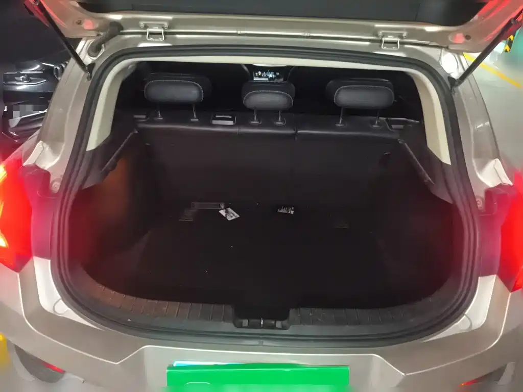 Geely Emgrand GS 2016 2016 Elegance Edition 1.3T Manual Premium