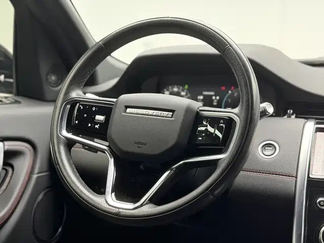 Photo 12 - Land Rover Discovery Sport PHEV