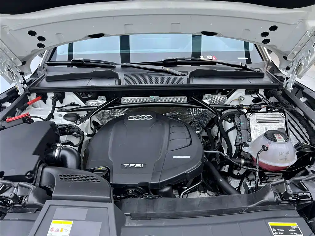 Audi Q5L Sportback 2022 40 TFSI Luxury фото 8