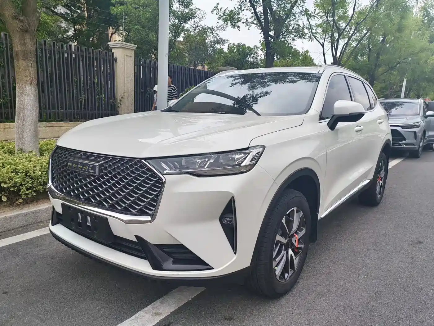 Фото 1 - Haval H6