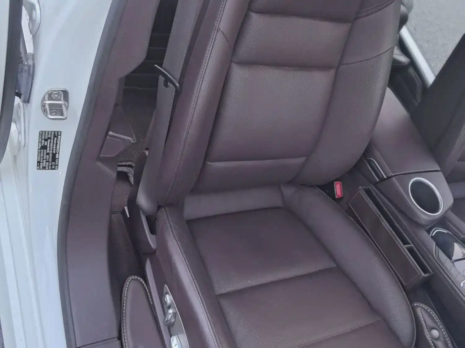 Фото 29 - Porsche Panamera