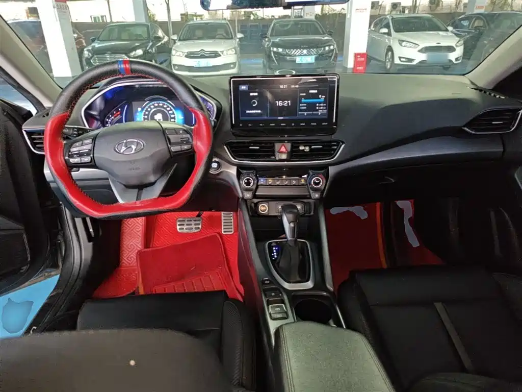 Hyundai Fista 2019 280TGDi Sport Edition China VI фото 10