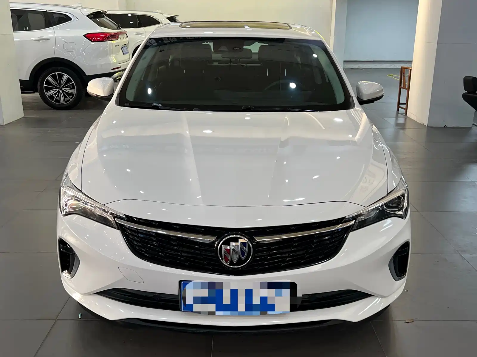 Фото 2 - Buick Verano