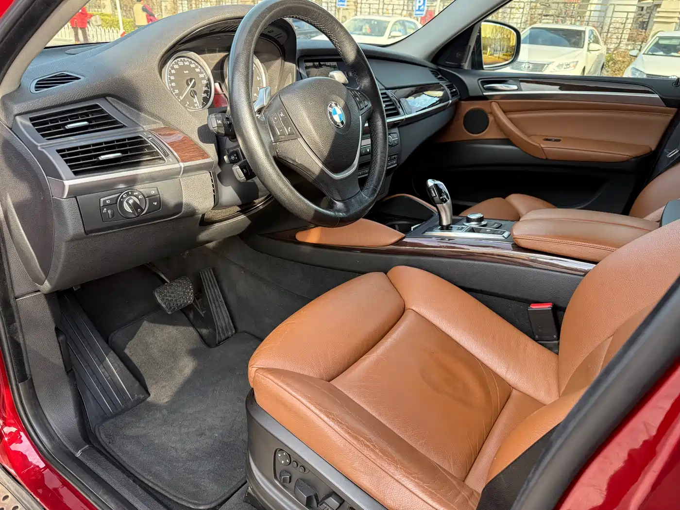 Фото 9 - BMW X6