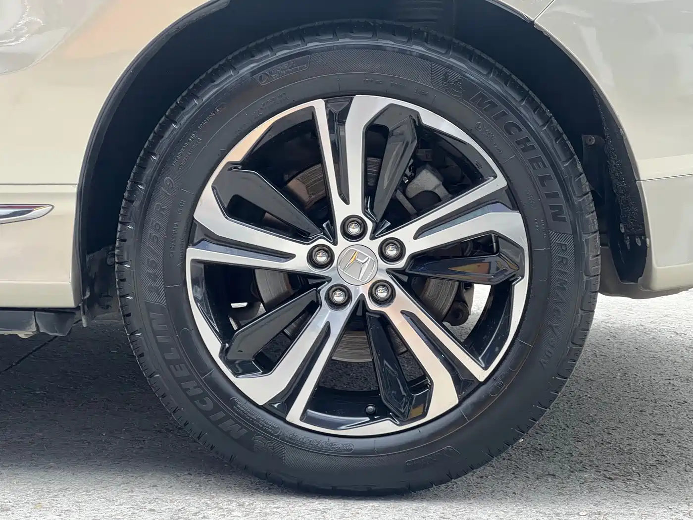 Honda UR-V 2018 2017 370TURBO AWD Premium Edition China V