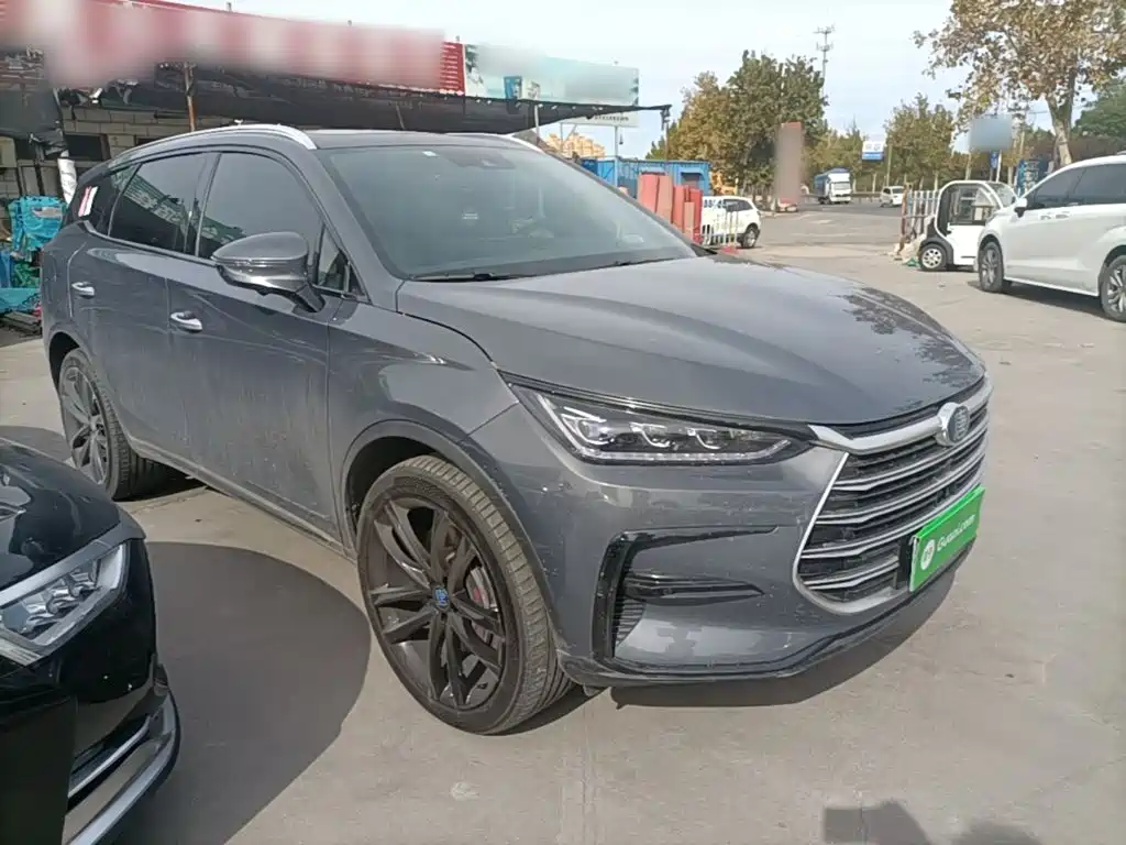 صورة 4 - BYD Tang New Energy
