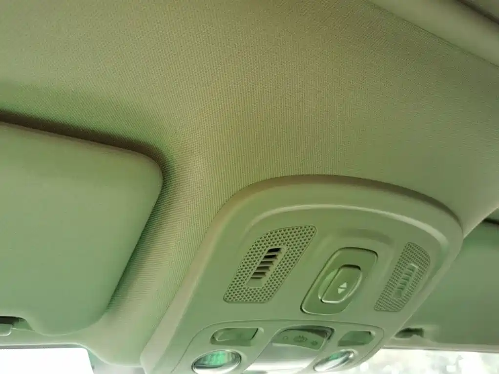 Photo 18 - Citroën C4 C-Quatre