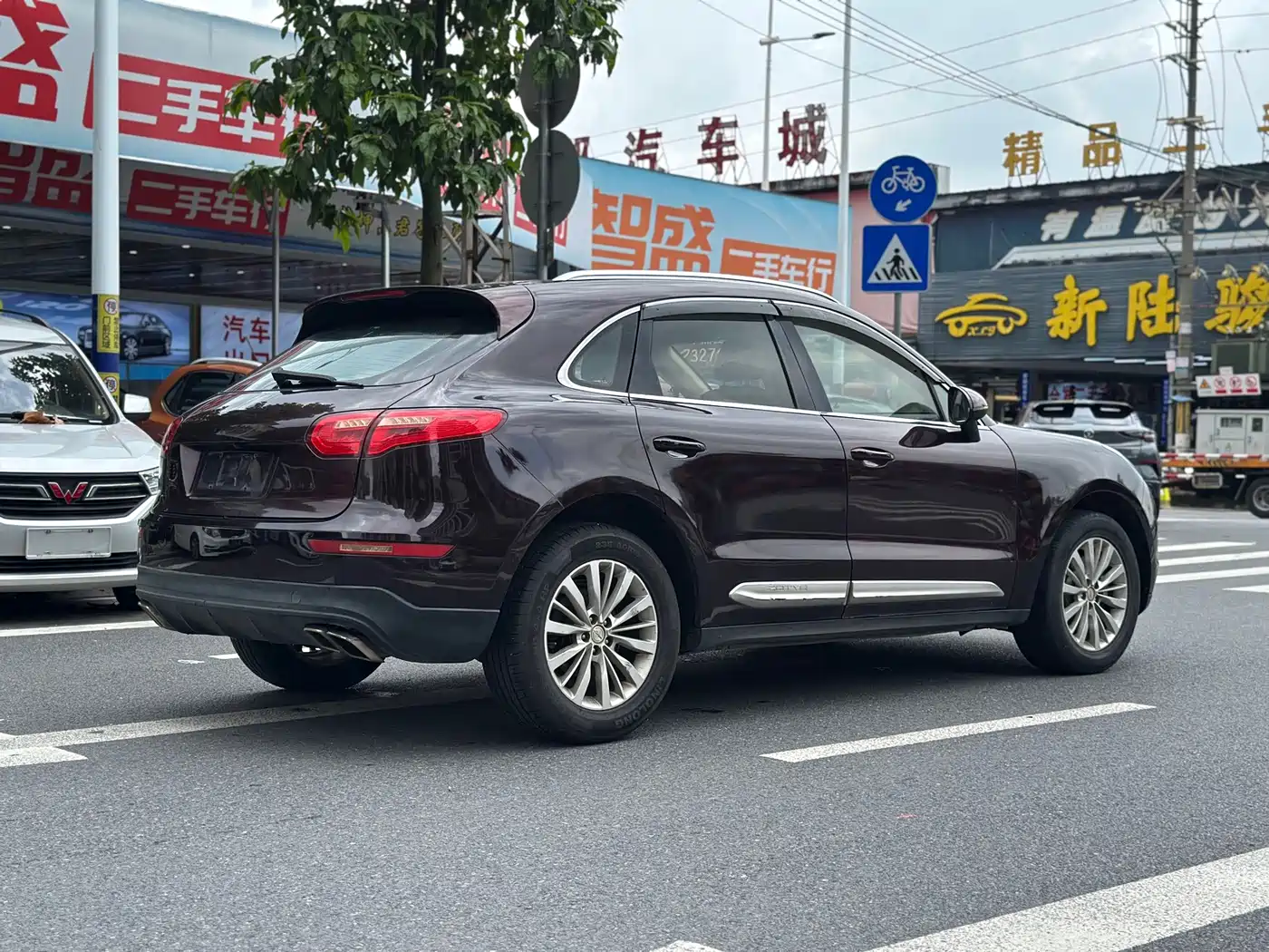 Zotye SR9 2017 2017 2.0T Auto Ultimate Light Edition