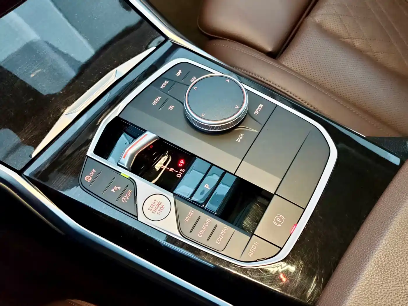BMW 3 Series 2024 325Li M Sport Package фото 12
