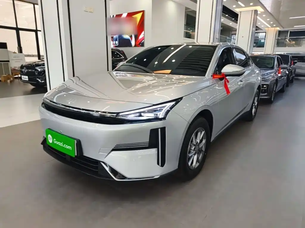 Geely Galaxy Galaxy L6 2025