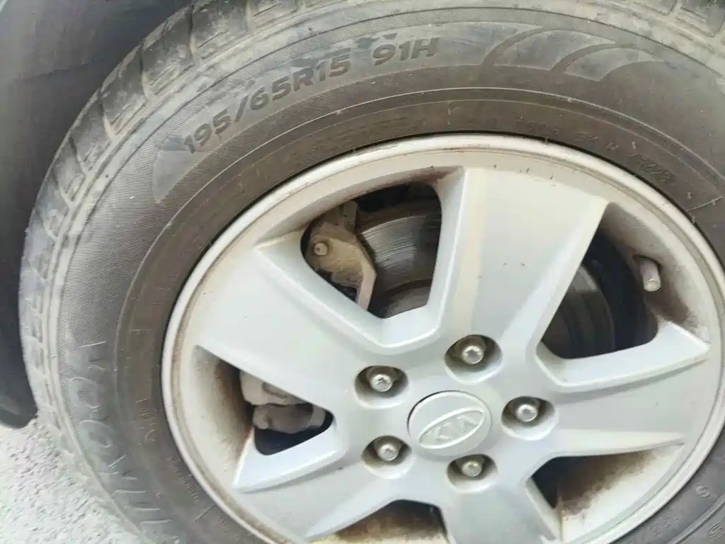 Kia Forte 2009 2009 1.6L AT GL