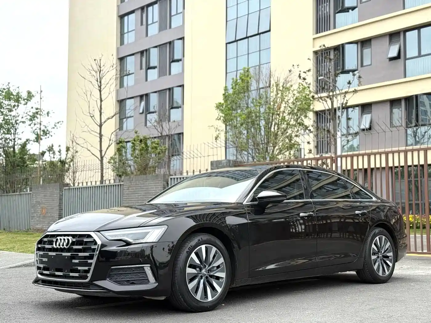Audi A6L 2020 45 TFSI Premium Elegance