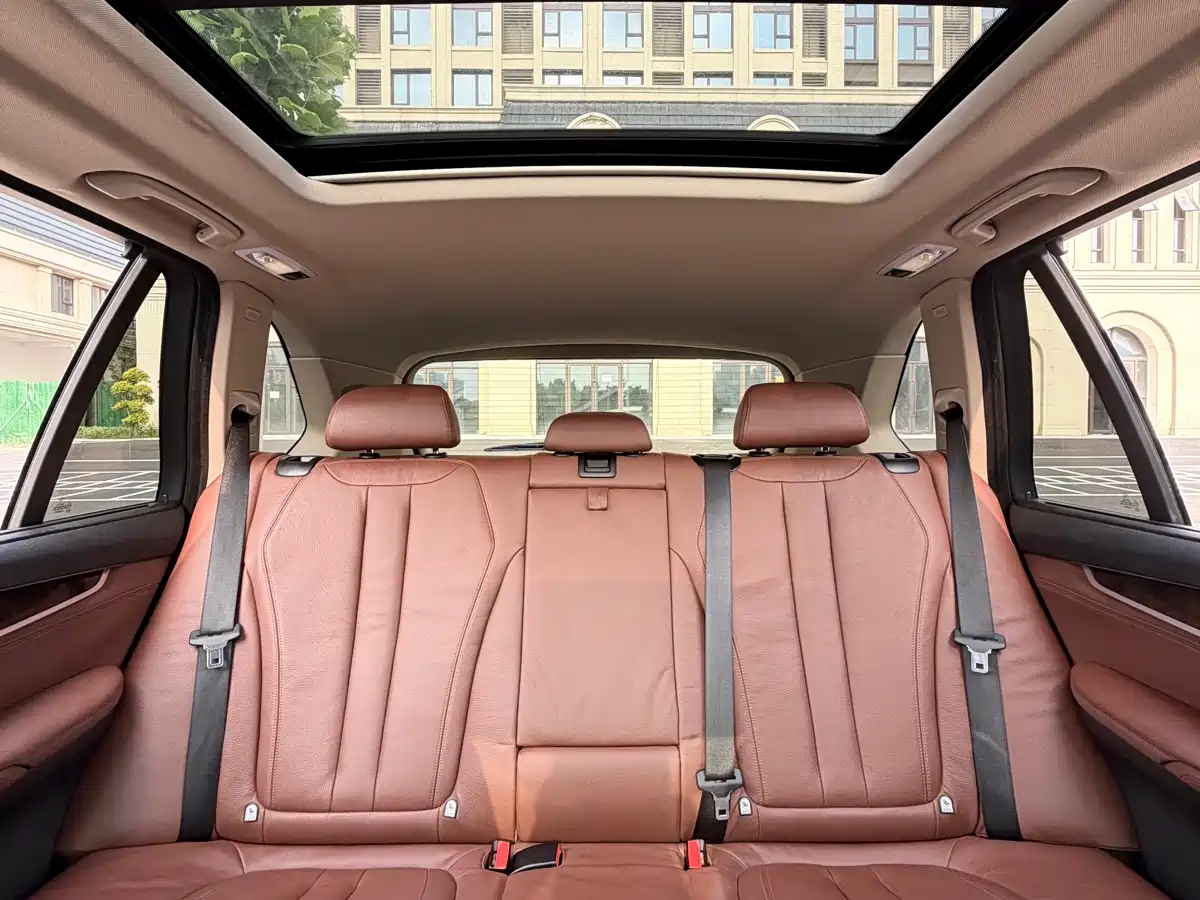 BMW X5 (Import) 2014 xDrive35i Luxury фото 12