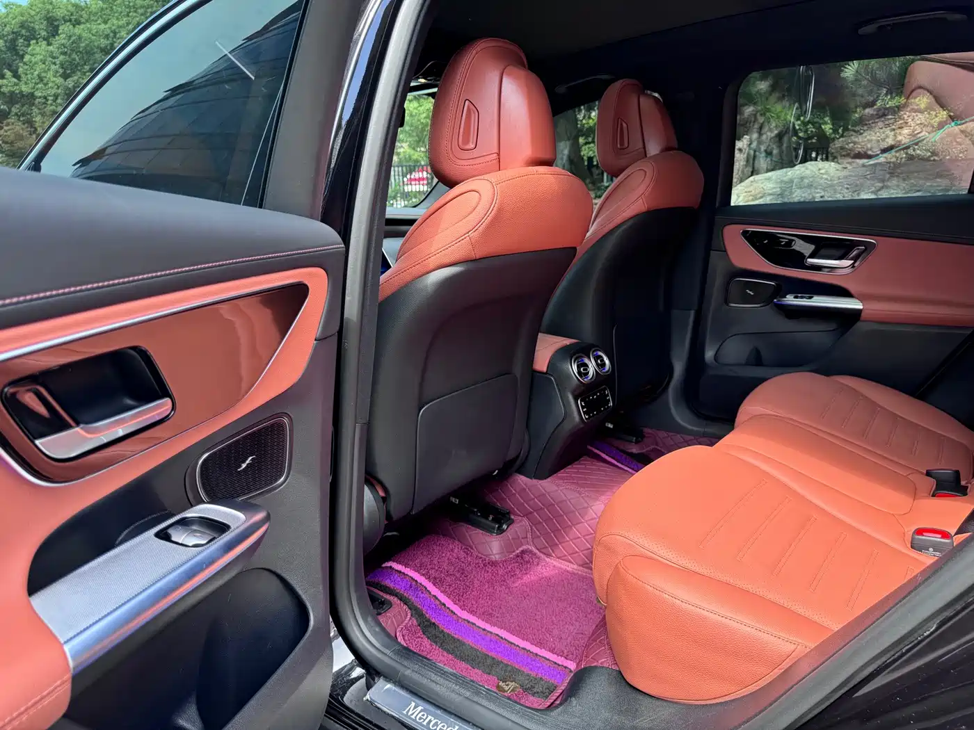 Фото 10 - Mercedes-Benz GLC