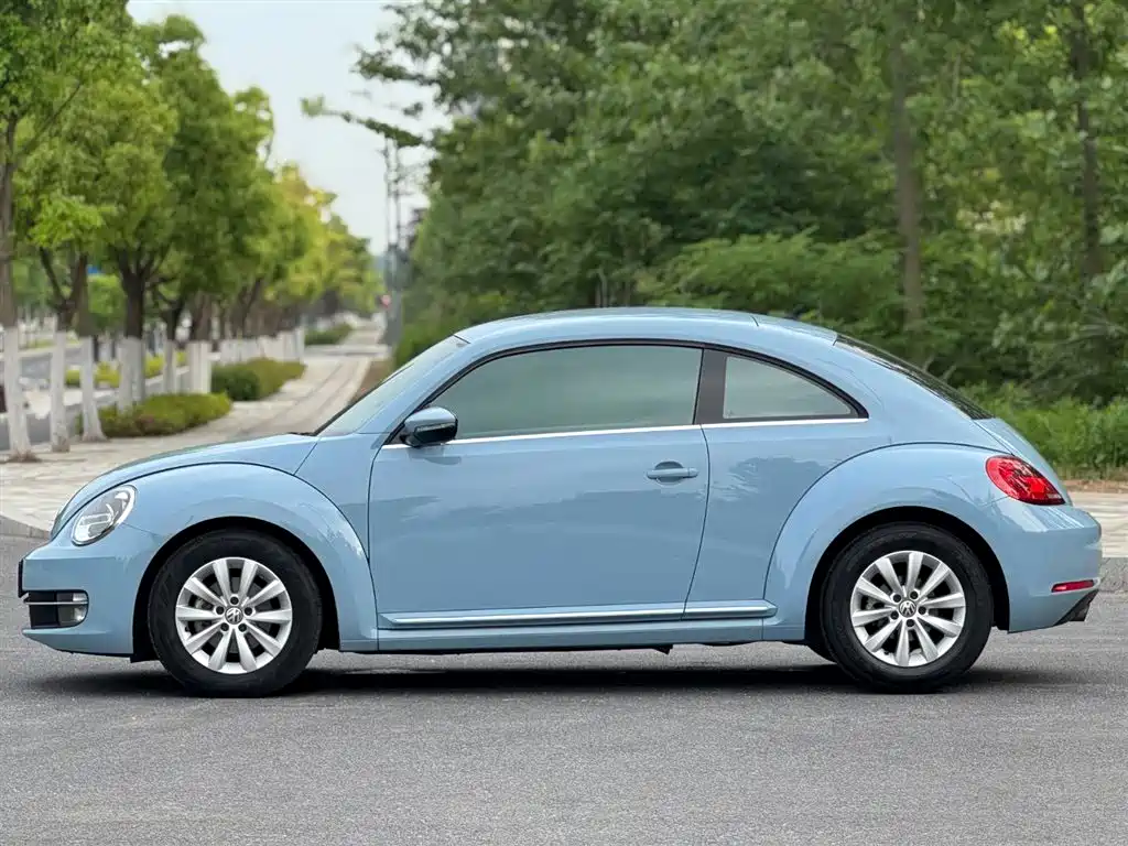 Volkswagen Beetle 2015 180TSI фото 6