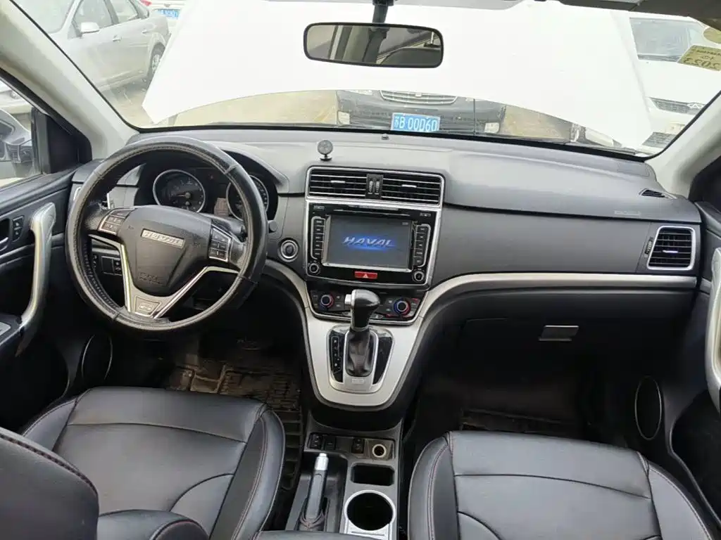 Photo 12 - Haval H6