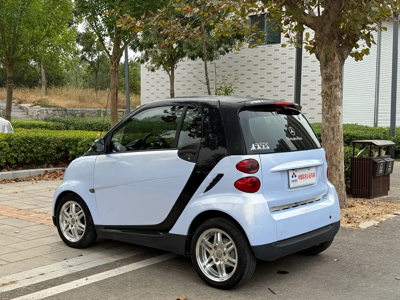 smart fortwo 2011 2011 1.0 MHD Hardtop Standard