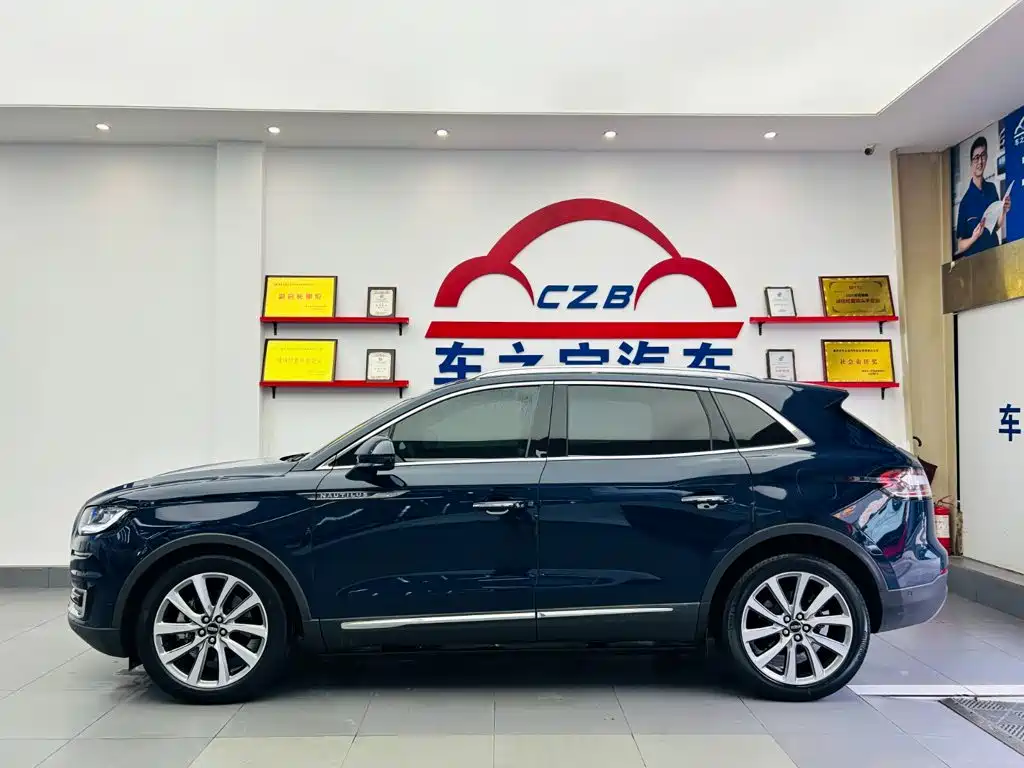 Lincoln Nautilus (Import) 2020 2019 2.0T 4WD Elegance Edition China VI
