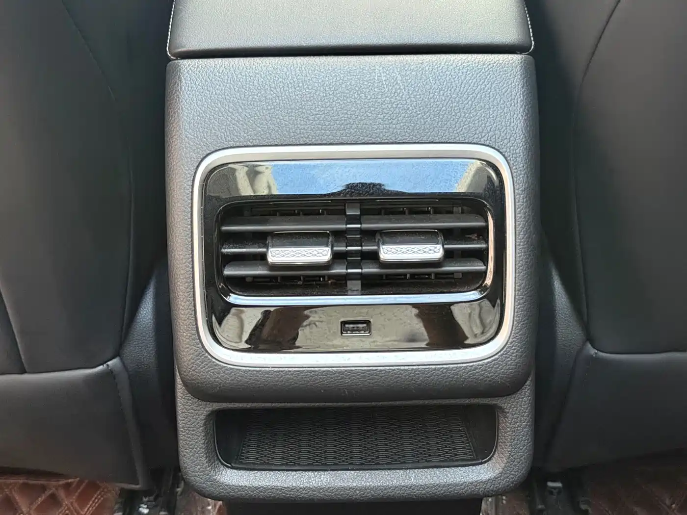 Chery Tiggo 7 PLUS 2024 2023 Champion Edition 1.5TCI CVT Luxury