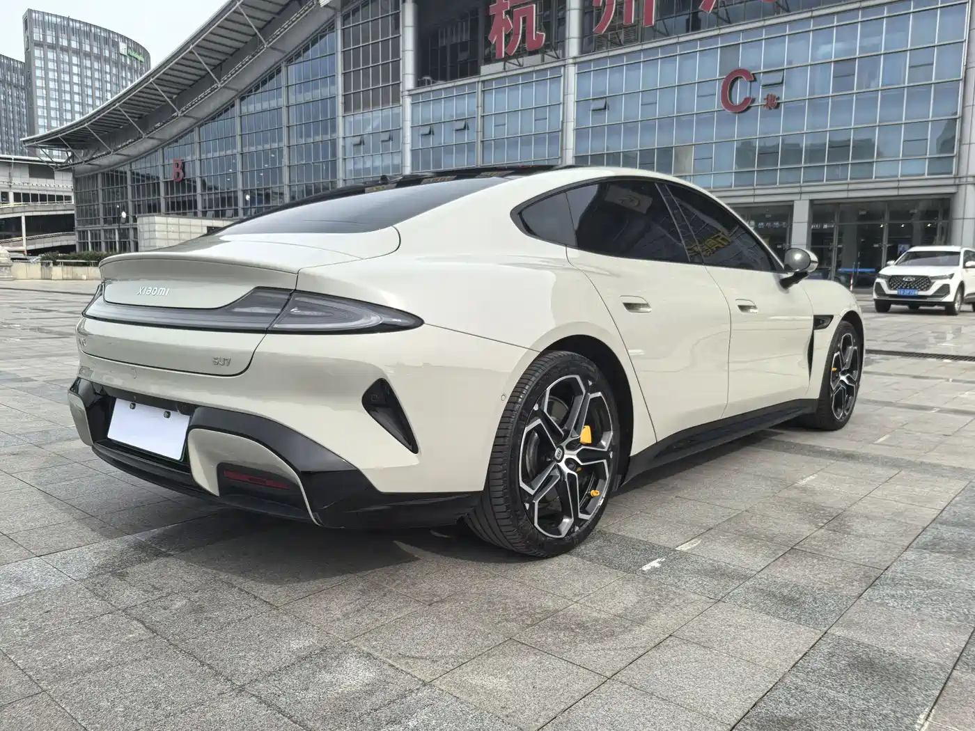 XIAOMI CAR XIAOMI SU7