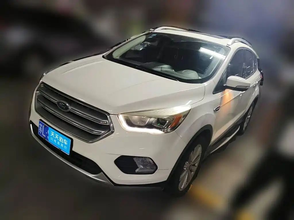 Photo 1 - Ford Kuga