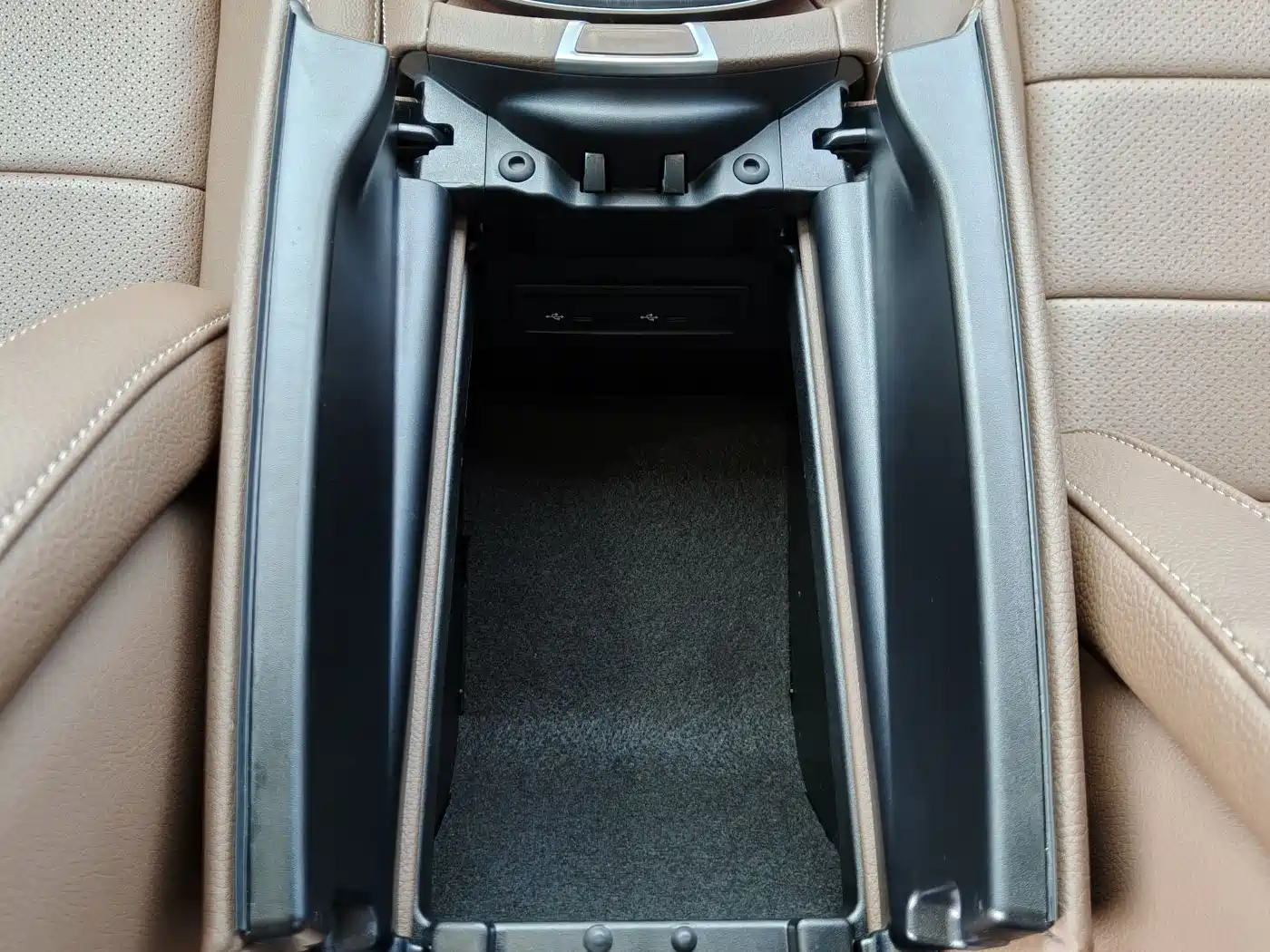 Mercedes-Benz E-Class 2021 Facelift E 300 L Sport Fashion фото 22
