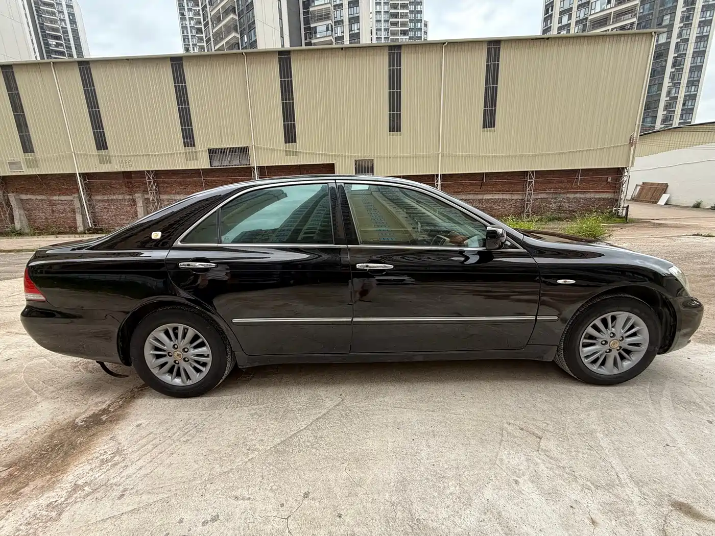Photo 15 - Toyota Crown