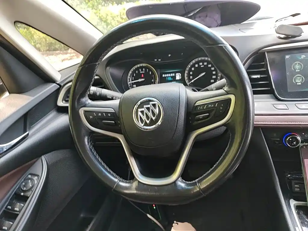 Buick GL6 2017 2018 18T 6-Seater Luxury
