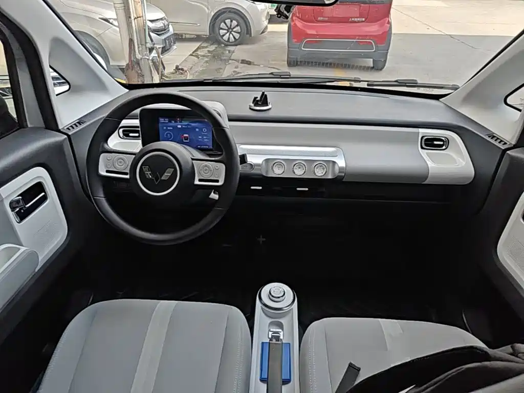 Wuling Motors Wuling Air ev 2024 2023 Model 2-Seater Standard Edition