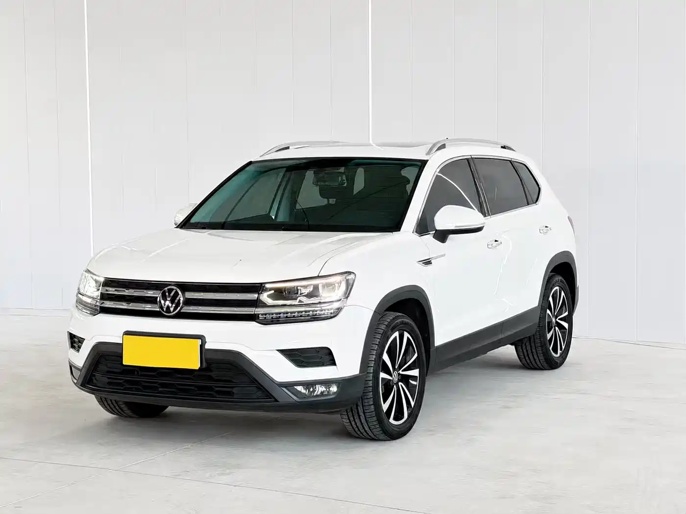 Volkswagen Tharu 2022 280TSI FWD Luxury Edition