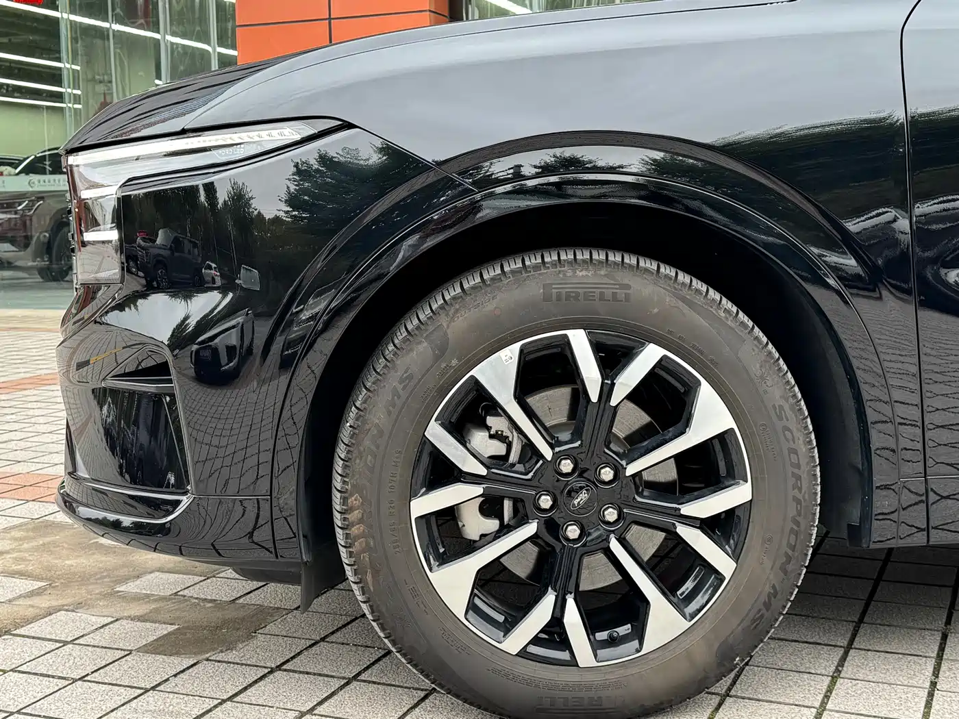 Ford Edge 2025 2025 Edge L 2.0T EcoBoost E Hybrid AWD 7-seater Premium