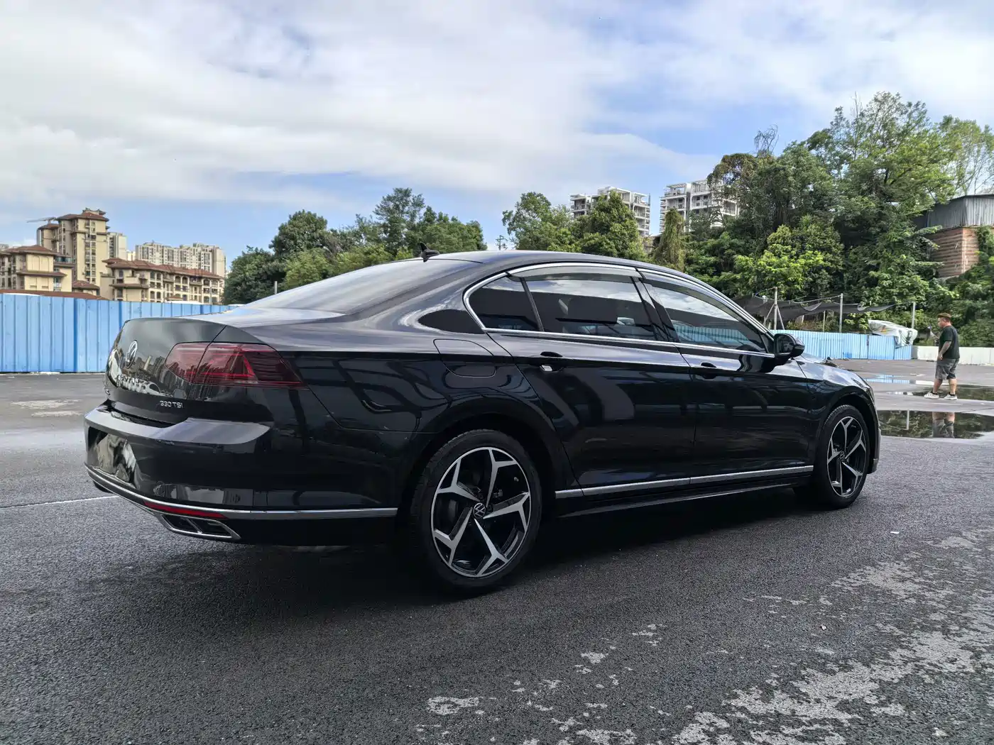 Volkswagen Magotan 2025 2025 Popular Edition 330TSI DSG Luxury