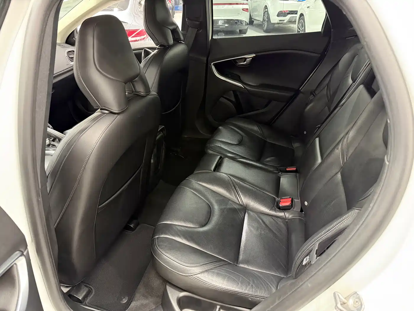 Volvo V40 2016 2016 T3 Elegance Edition