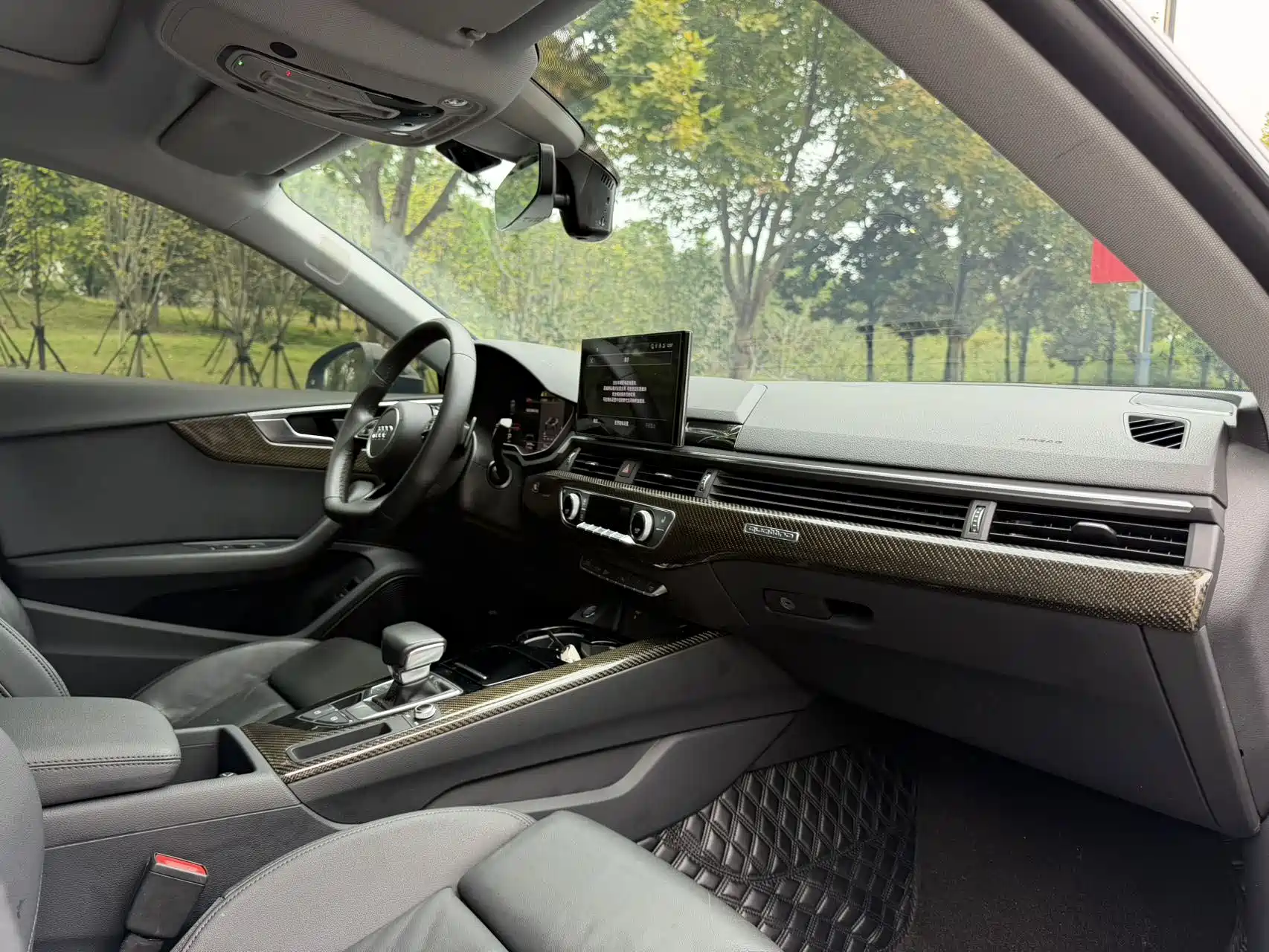 Photo 7 - Audi A5 (Import)
