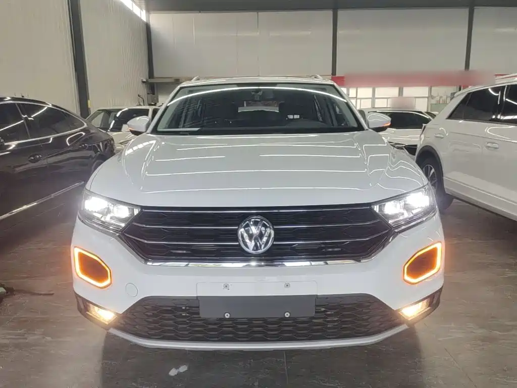 VOLKSWAGEN T-ROC EXPLORING SONGS