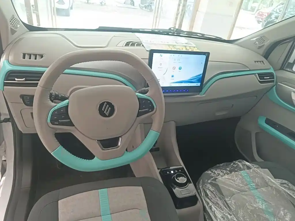 JMCG New Energy Yizhi EV3 2026 2025 Plus 330KM Luxury